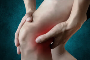 膝の裏が痛い原因は？考えられる病気と治し方・ストレッチ方法を解説