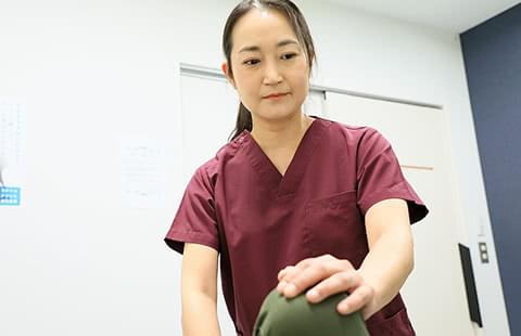 「ひざ」という重要な部位の治療に時間をかけて集中できる